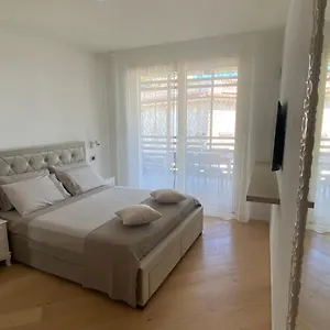 Sea View Embassy , Rimini Italia